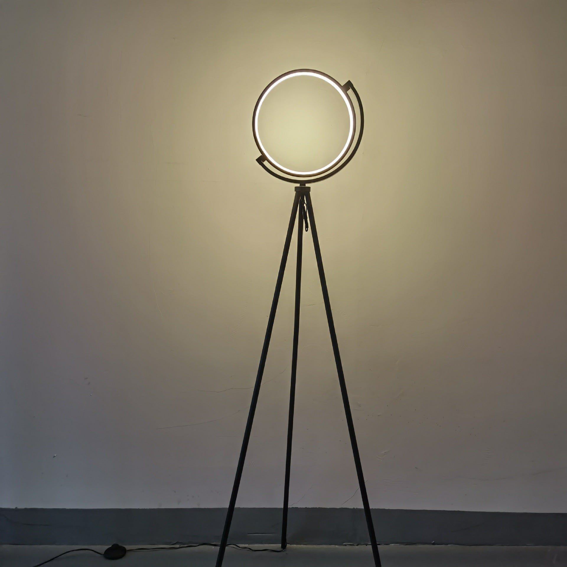 Aluminum LED Floor Lamp for Study & Decoration