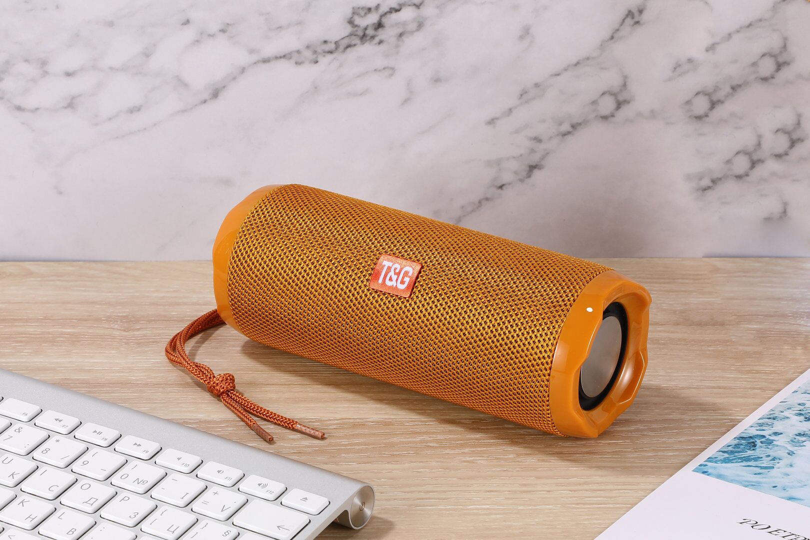 Portable Fabric Bluetooth Speaker with Card Holder